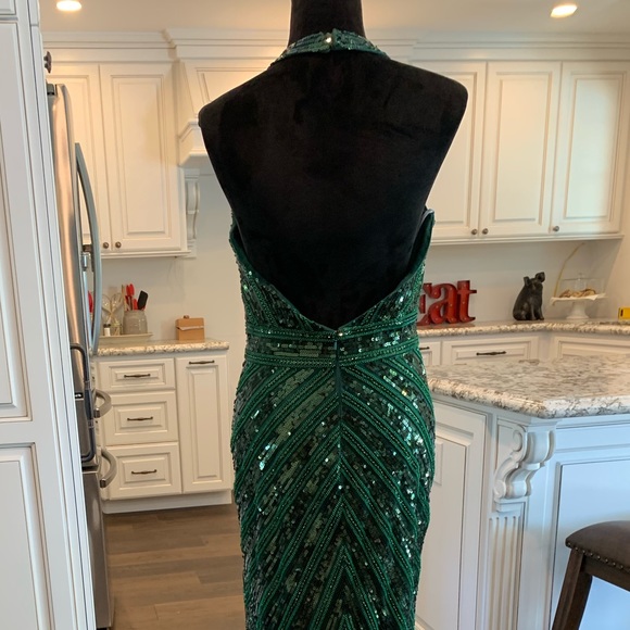 CAMILLE LE VIE Green sequin halter gown PROM DRESS - Picture 7 of 13